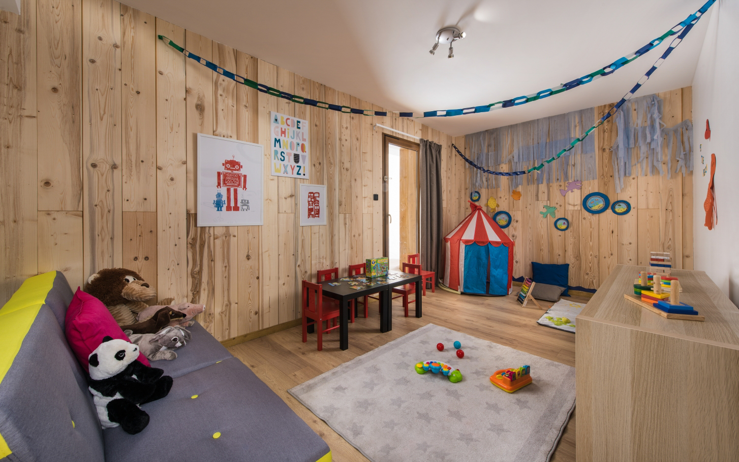 Chalet Aigle Playroom