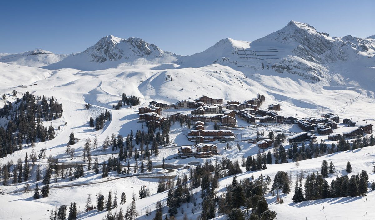 Belle Plagne skiing