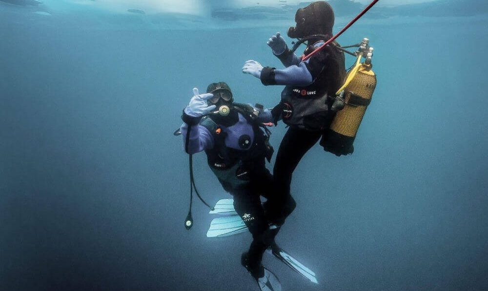 Ice Diving Val Thorens