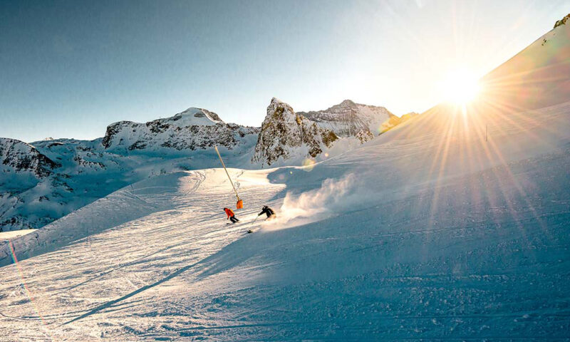 Catching the last run of the day in Tignes